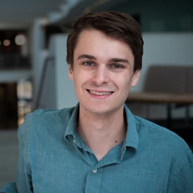 Carl Moore headshot